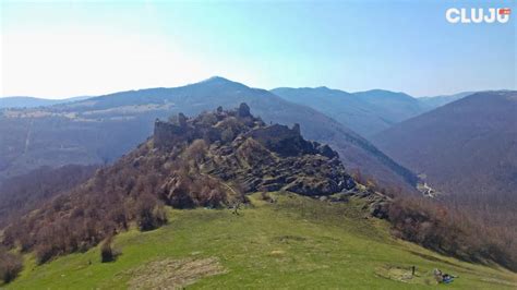 cetatea liteni|Cetatea Liteni, atestată din anul 1324, este unul din。